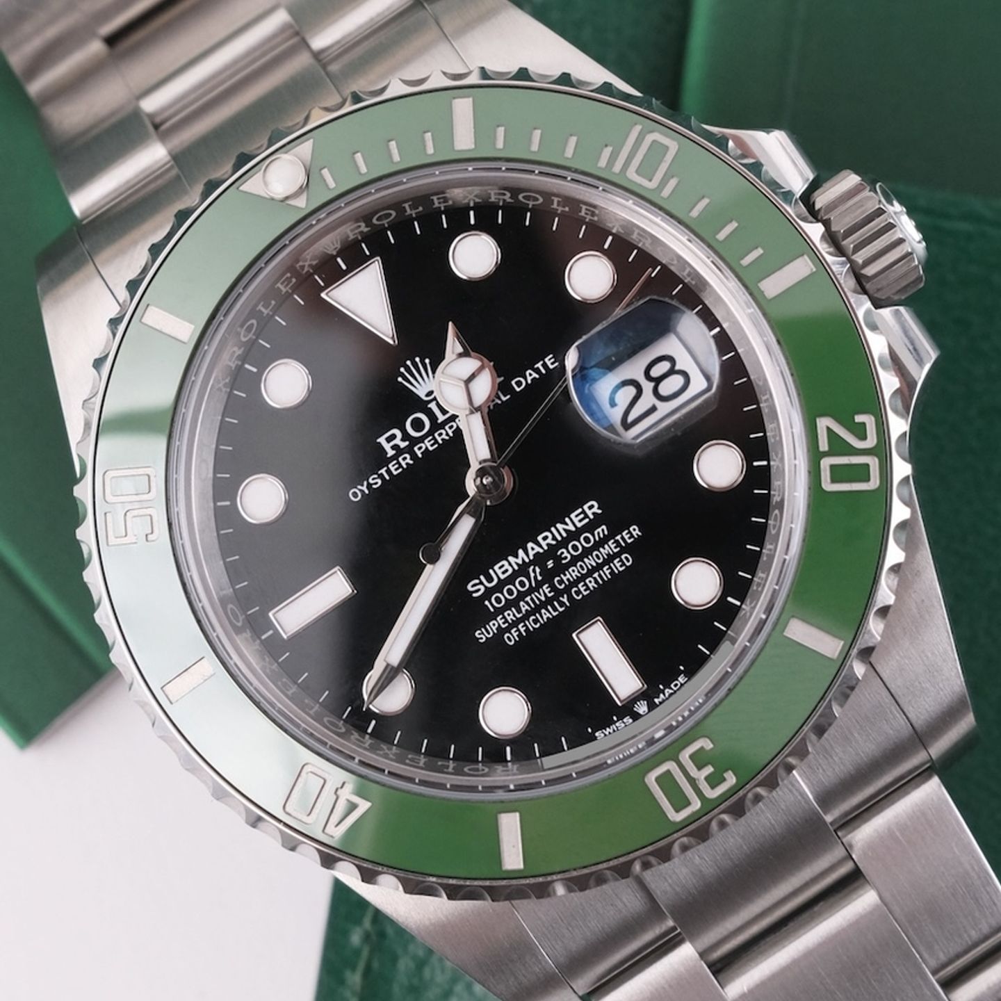 Rolex Submariner Date 126610LV - (3/8)