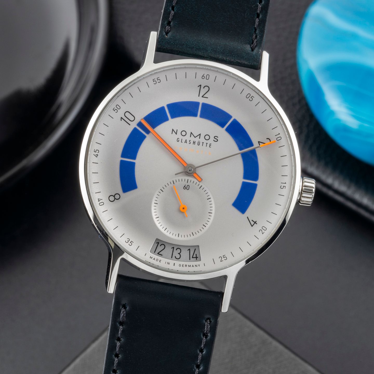 NOMOS Autobahn 1303 - (3/8)