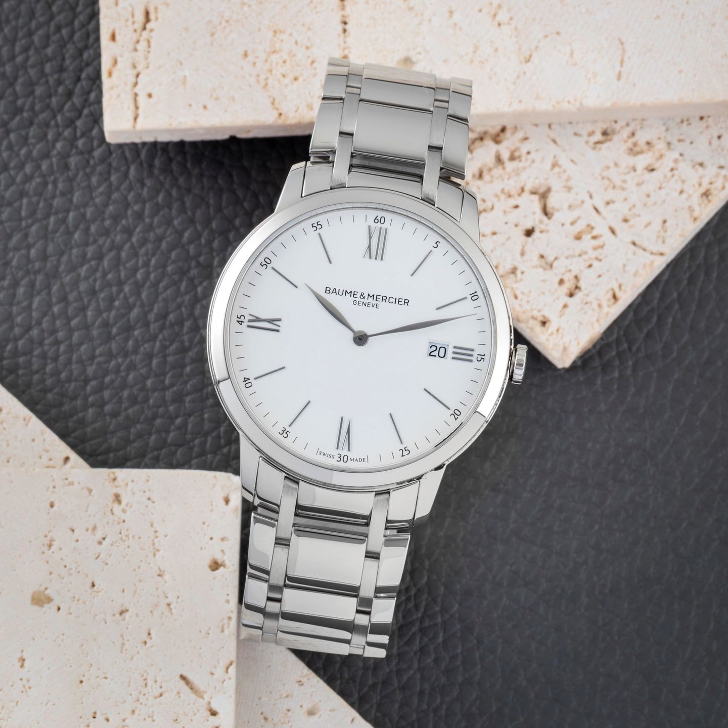 Baume & Mercier Classima M0A10354 (Onbekend (willekeurig serienummer)) - Wit wijzerplaat 40mm Staal (1/8)