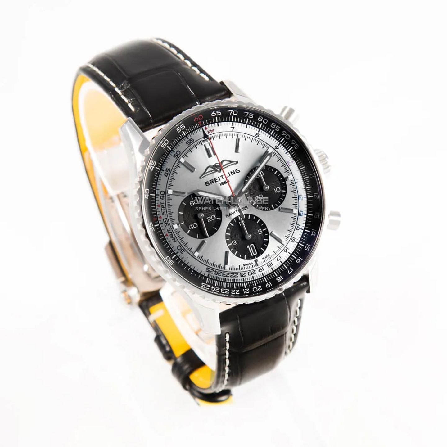 Breitling Navitimer 1 B01 Chronograph AB0138241G1P1 (2026) - Silver dial 43 mm Steel case (4/8)