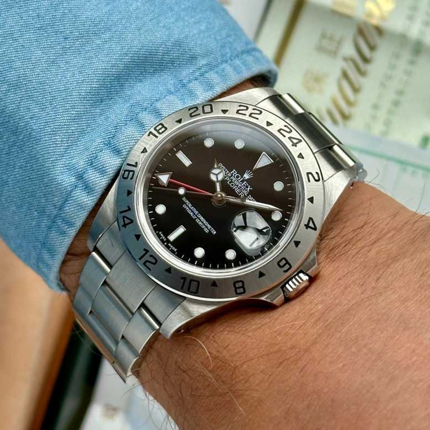 Rolex Explorer II 16570 (2000) - Zwart wijzerplaat 40mm Staal (3/8)