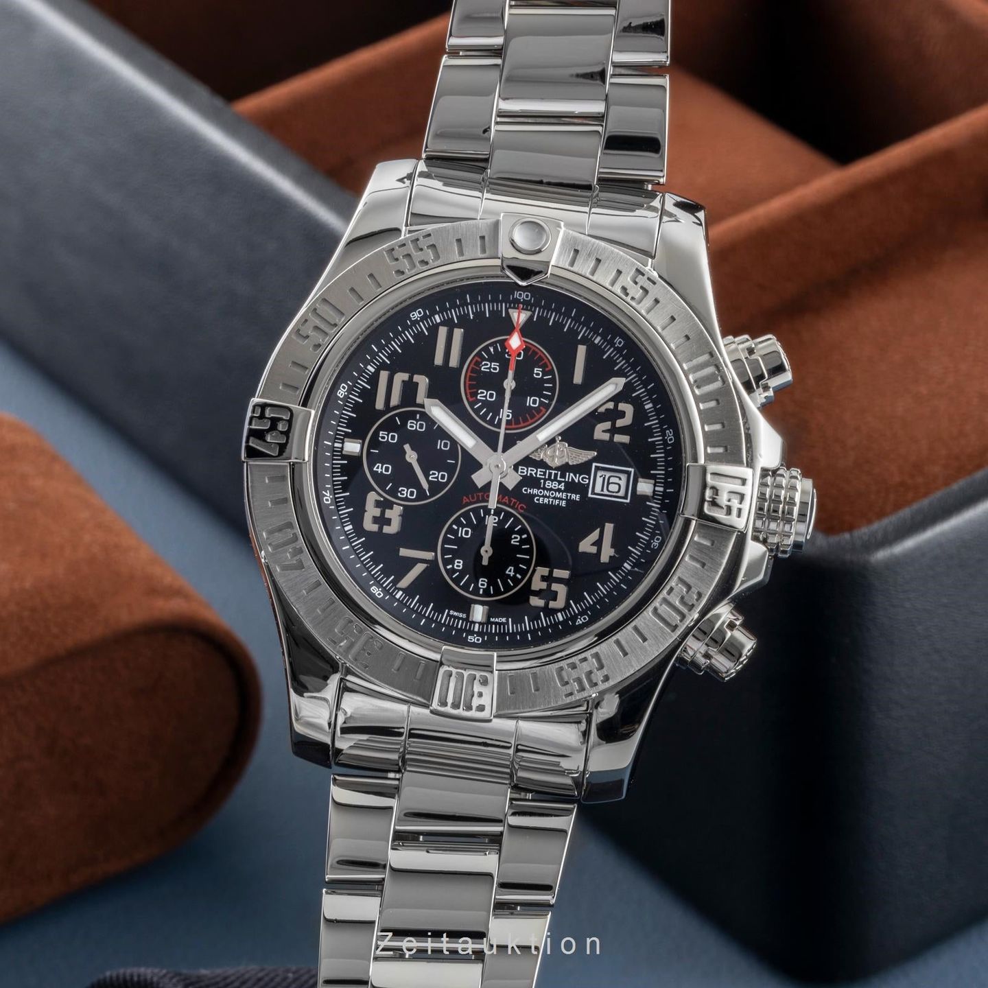 Breitling Super Avenger II A1337111/BC28 - (1/8)
