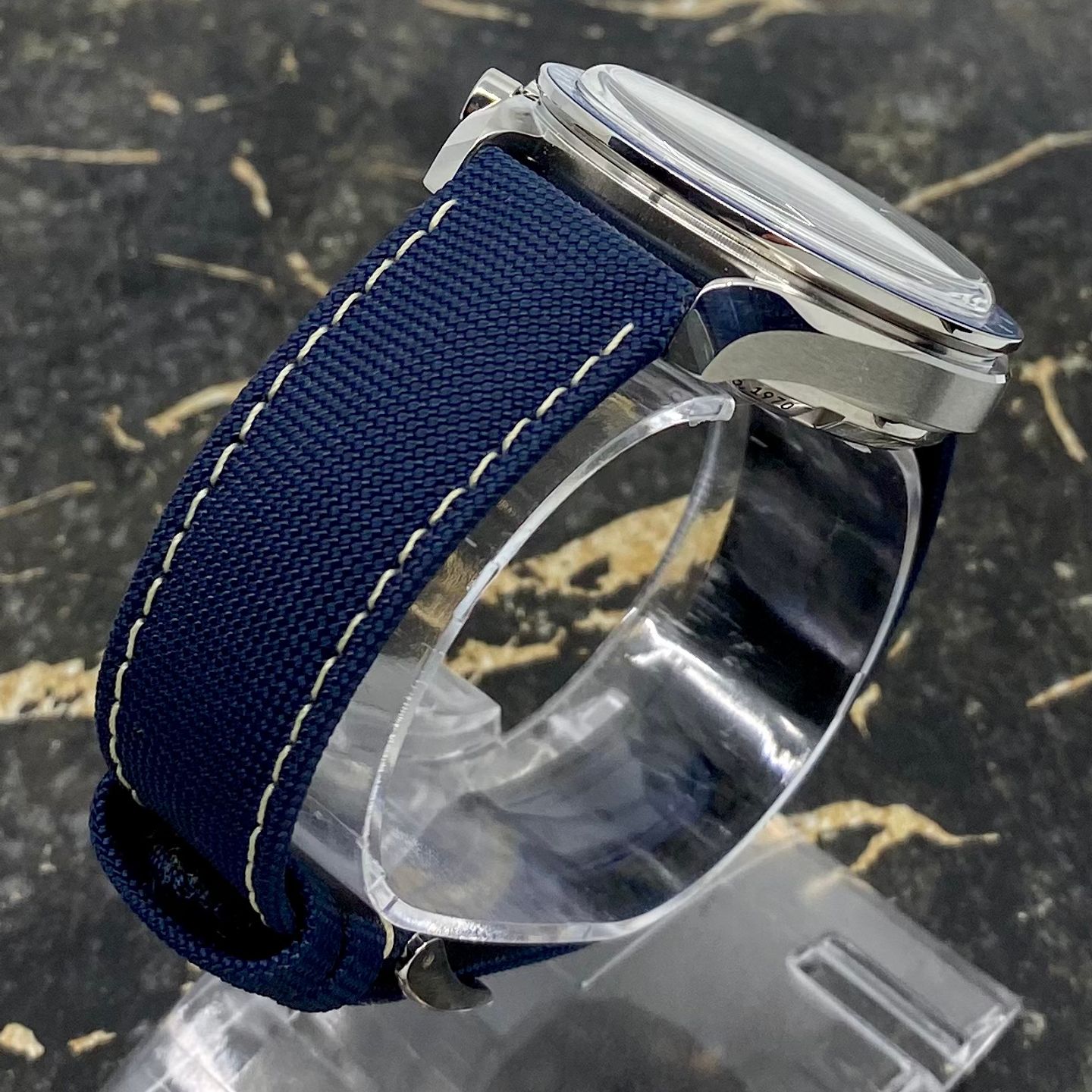 Omega Speedmaster Professional Moonwatch 310.32.42.50.02.001 (2025) - Silver dial 42 mm Steel case (8/8)