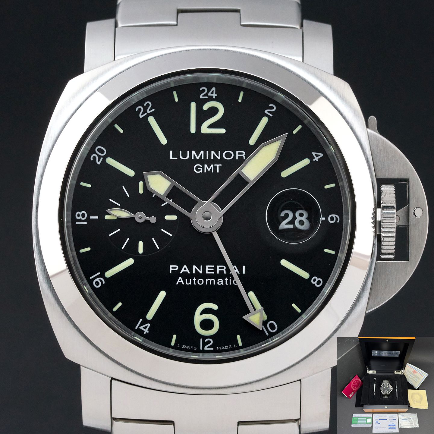 Panerai Luminor PAM00297 (2016) - Black dial 44 mm Steel case (1/8)