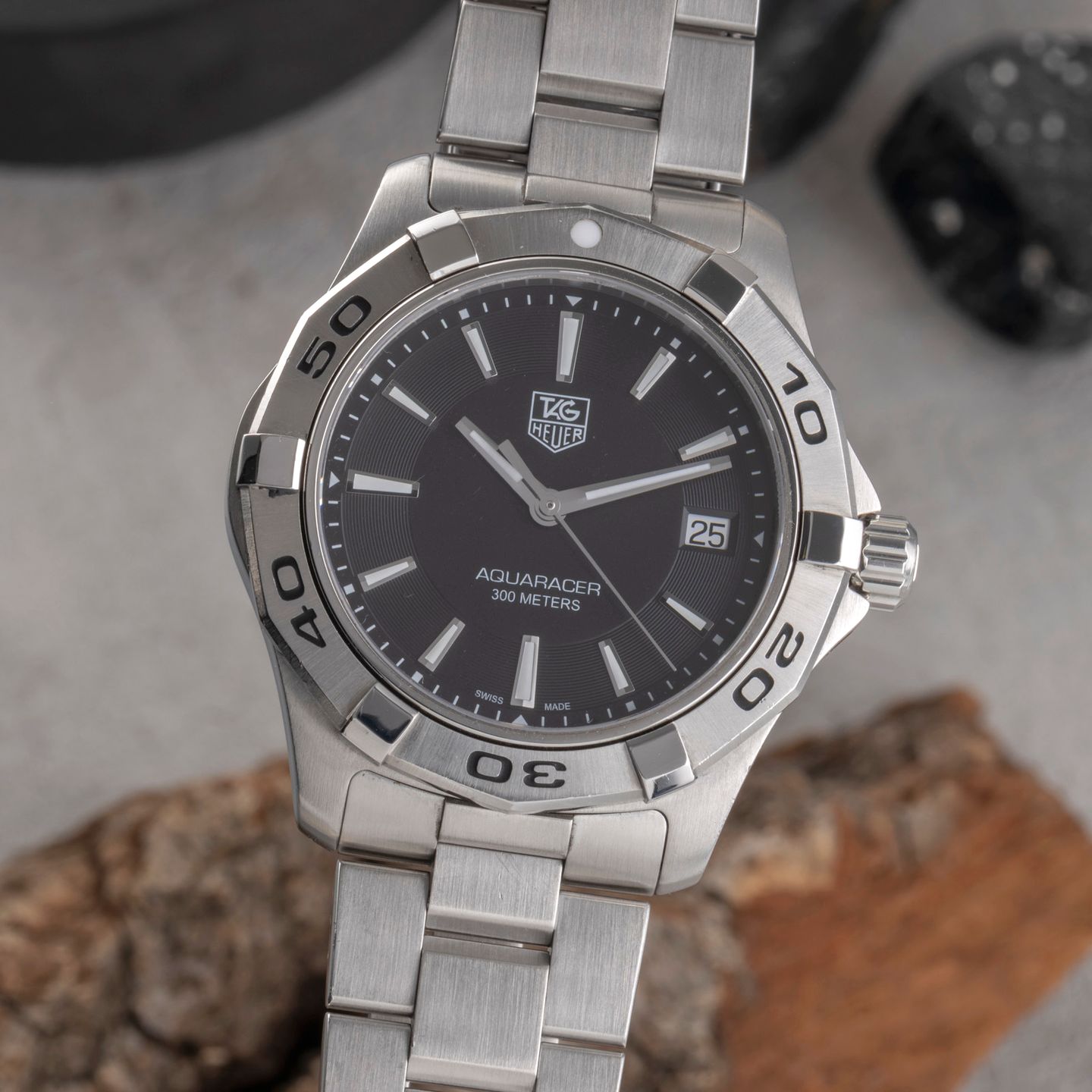 TAG Heuer Aquaracer 300M WAP1110 (2015) - Black dial 39 mm Steel case (3/8)