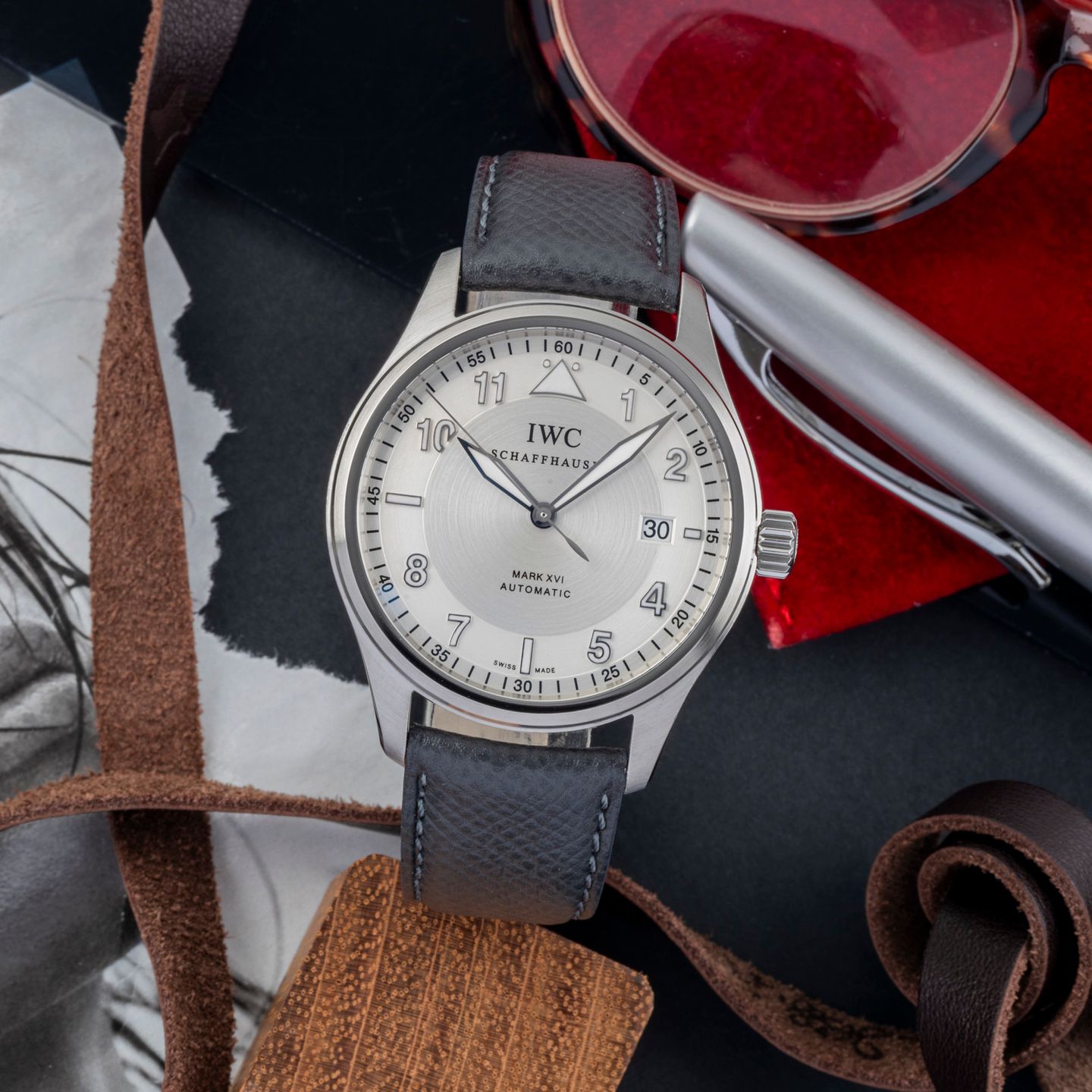 IWC Pilot Mark IW4421 (Onbekend (willekeurig serienummer)) - Zwart wijzerplaat 28mm Staal (1/8)