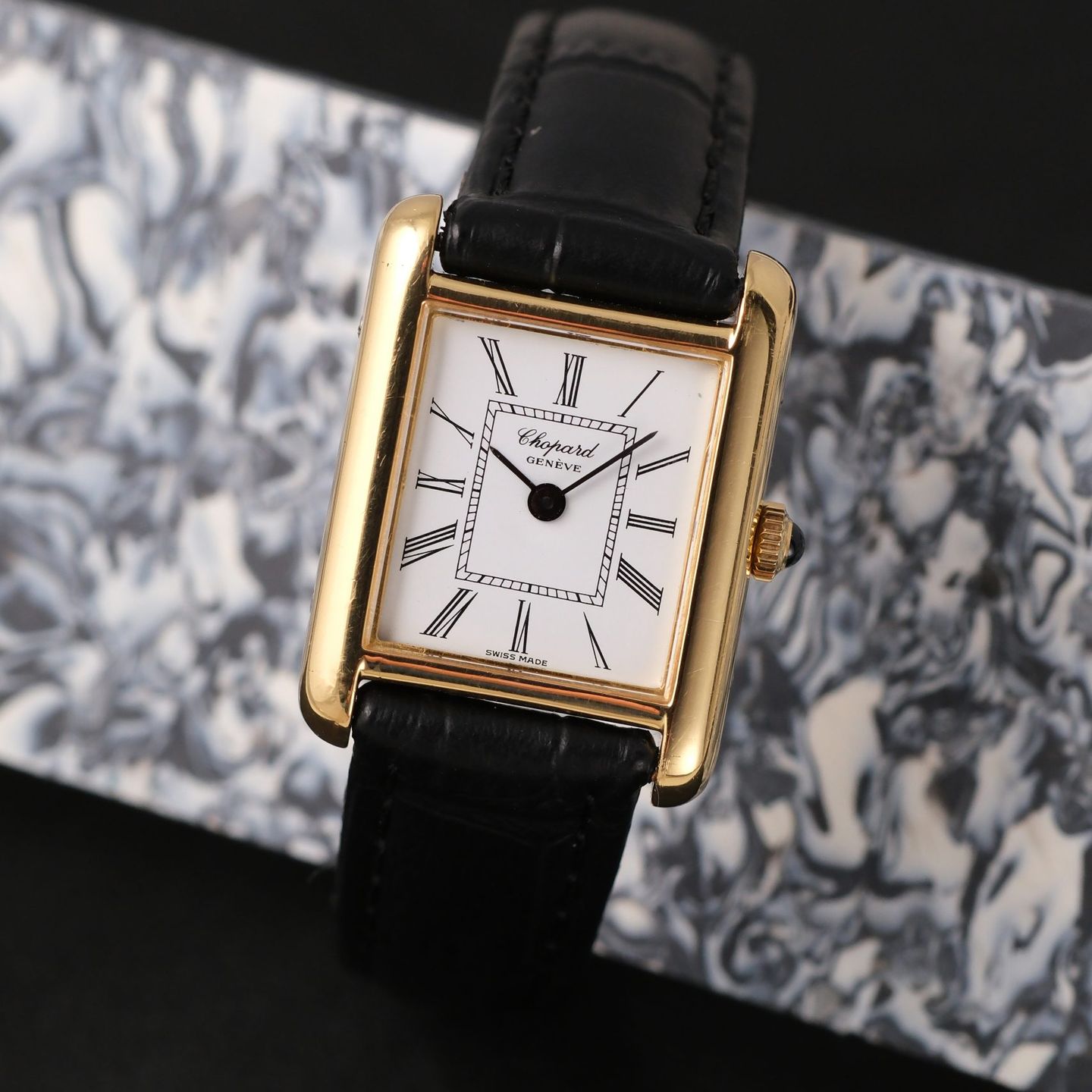 Chopard Tank 5054 (1985) - White dial 20 mm Yellow Gold case (2/8)