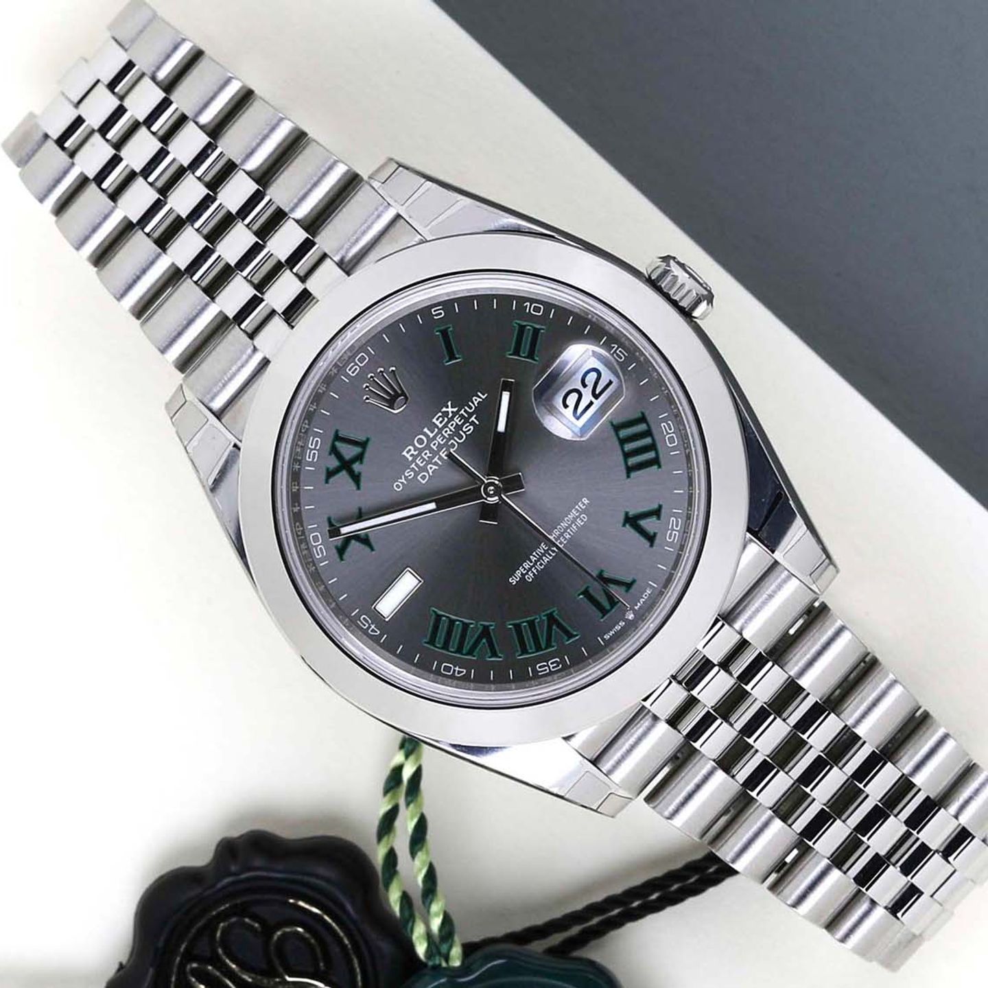 Rolex Datejust 41 126300 (2024) - Grijs wijzerplaat 41mm Staal (1/8)