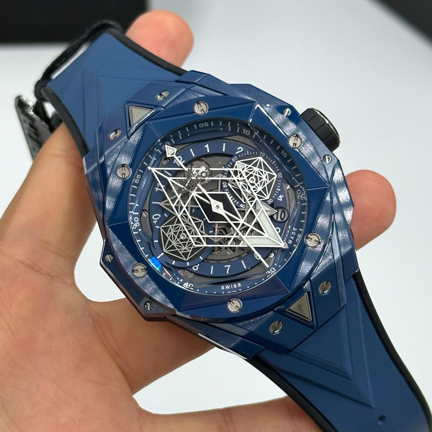 Hublot Big Bang Sang Bleu 418.EX.5107.RX.MXM21 - (4/5)