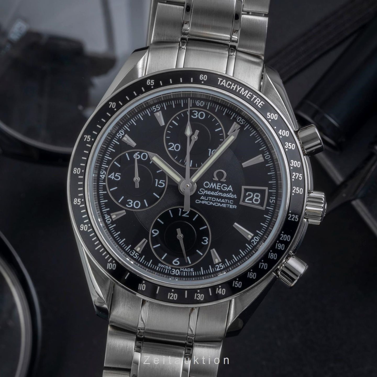 Omega Speedmaster Date 3210.50.00 - (1/8)