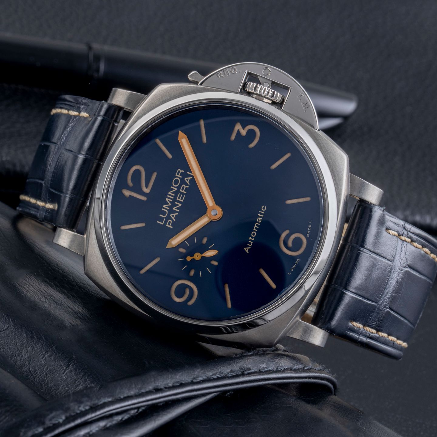 Panerai Luminor Due PAM00729 (Unknown (random serial)) - Blue dial 45 mm Titanium case (2/8)