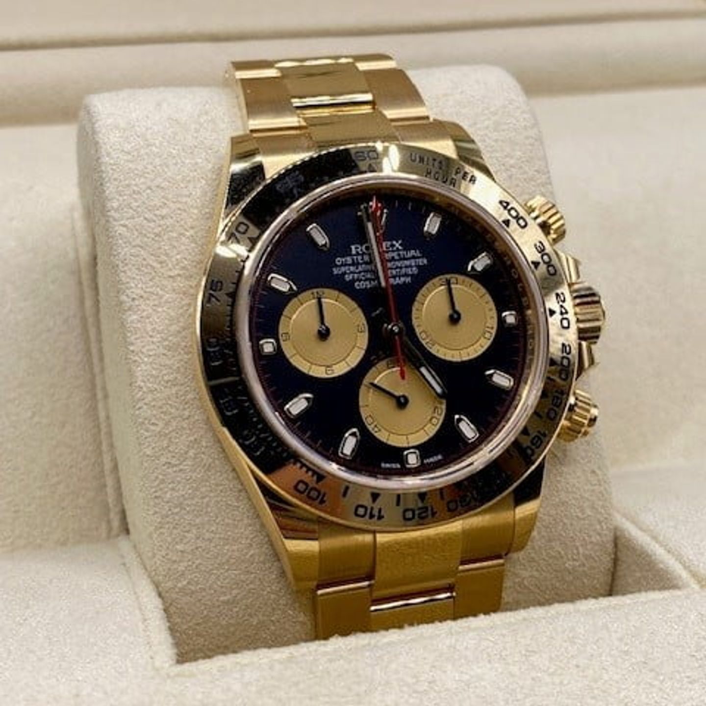 Rolex Daytona 116508 - (4/7)