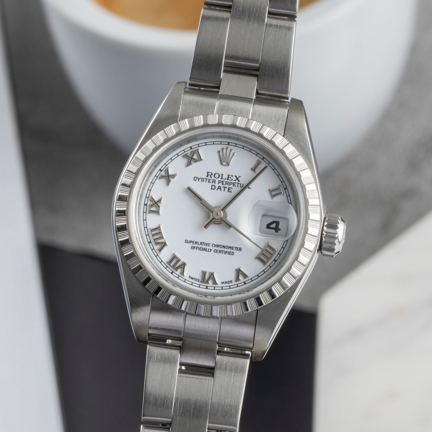 Rolex Oyster Perpetual Lady Date 79240 (Unknown (random serial)) - 26 mm Steel case (3/8)