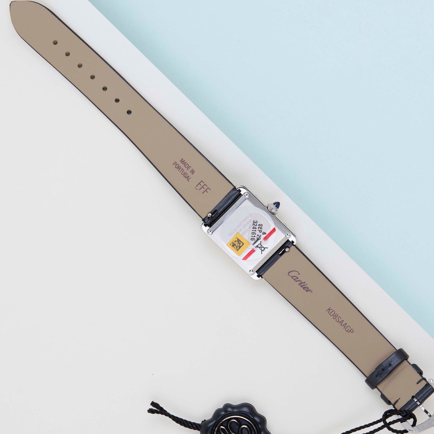 Cartier Tank W4TA0031 (2025) - Silver dial 30 mm Steel case (6/8)