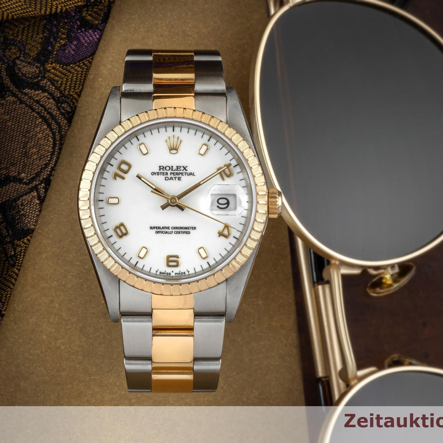 Rolex Oyster Perpetual Date 15223 (Unknown (random serial)) - White dial 34 mm Gold/Steel case (1/8)