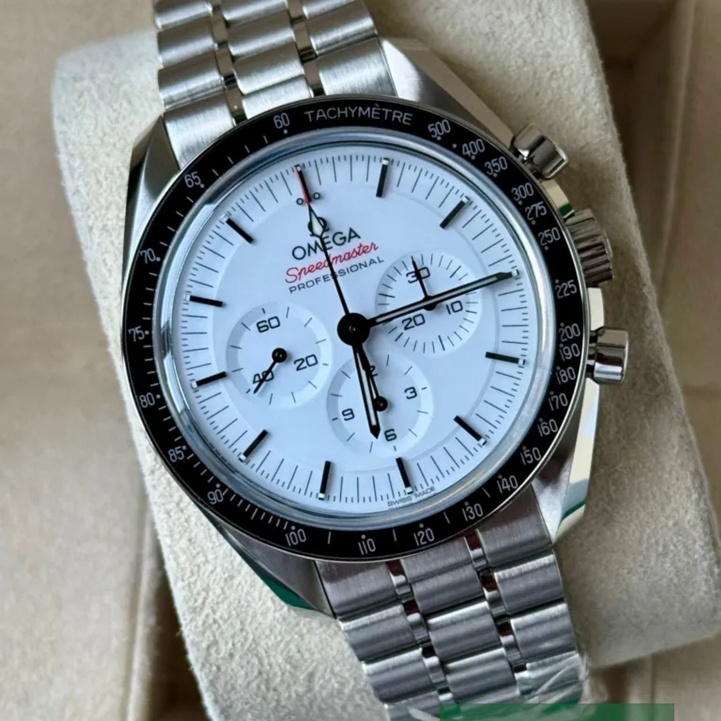 Omega Speedmaster Professional Moonwatch 310.30.42.50.04.001 - (1/7)