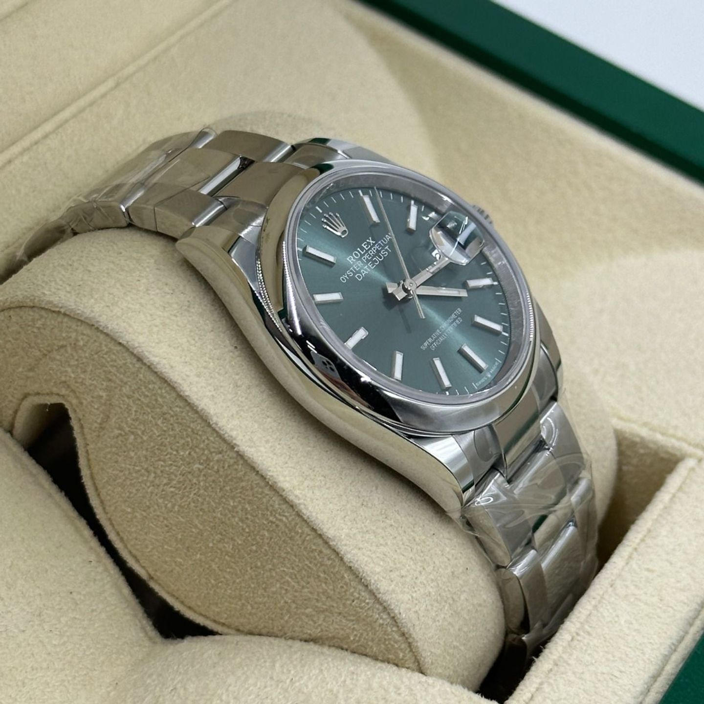 Rolex Datejust 36 126200 (2024) - Green dial 36 mm Steel case (7/8)