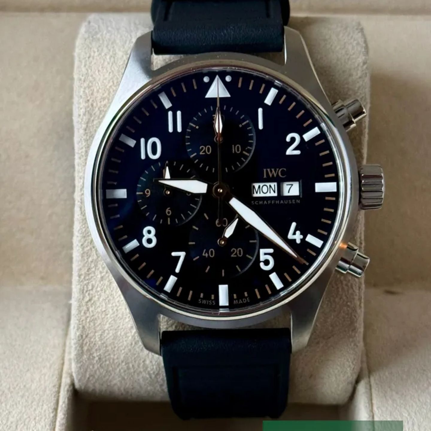 IWC Pilot Chronograph IW378009 - (2/7)