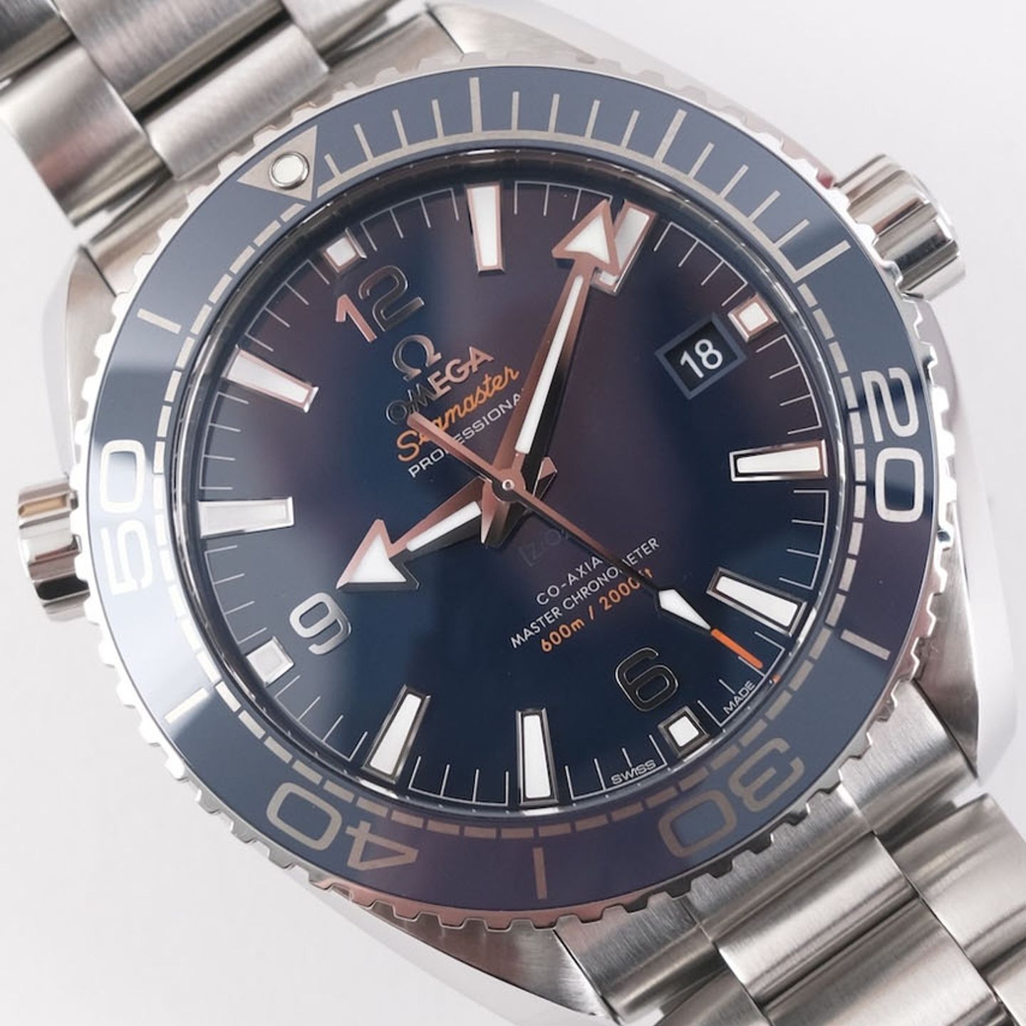 Omega Seamaster Planet Ocean 215.30.44.21.03.001 - (3/8)