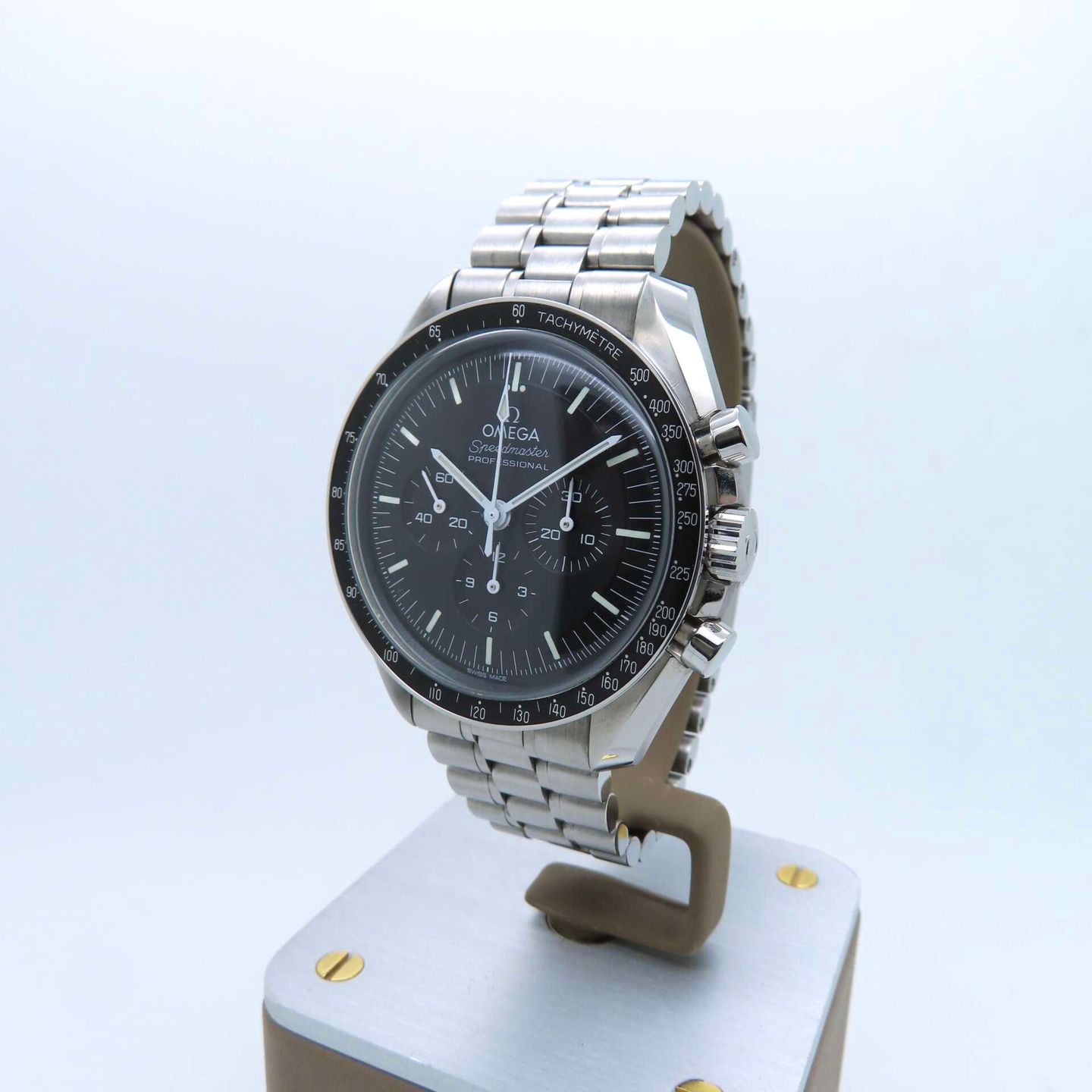 Omega Speedmaster Professional Moonwatch 310.30.42.50.01.001 (2023) - Black dial 42 mm Steel case (1/8)