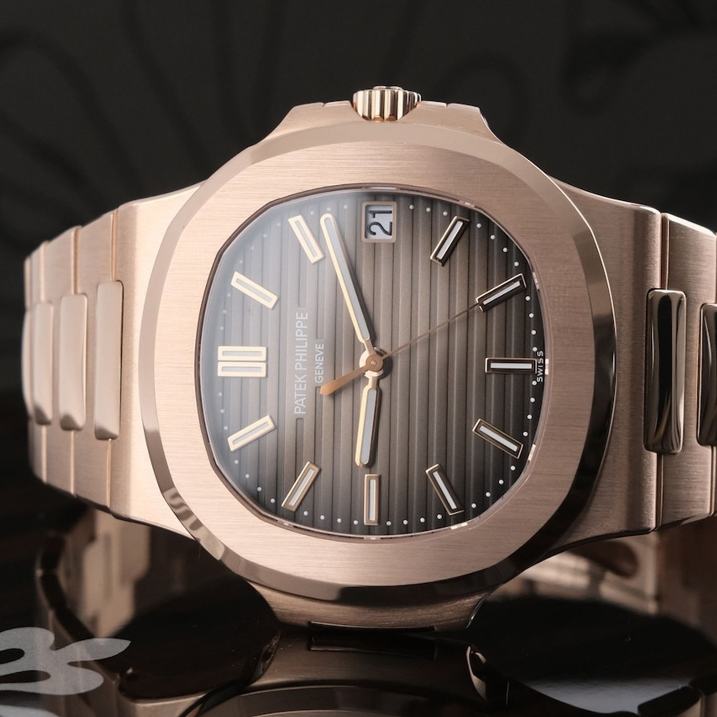 Patek Philippe Nautilus 5711/1R-001 - (4/8)