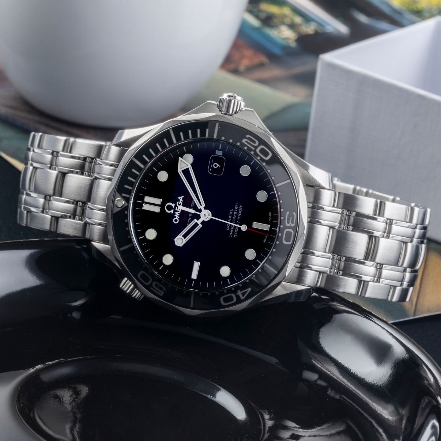 Omega Seamaster Diver 300 M 212.30.41.20.01.003 (Unknown (random serial)) - Black dial 41 mm Steel case (2/8)