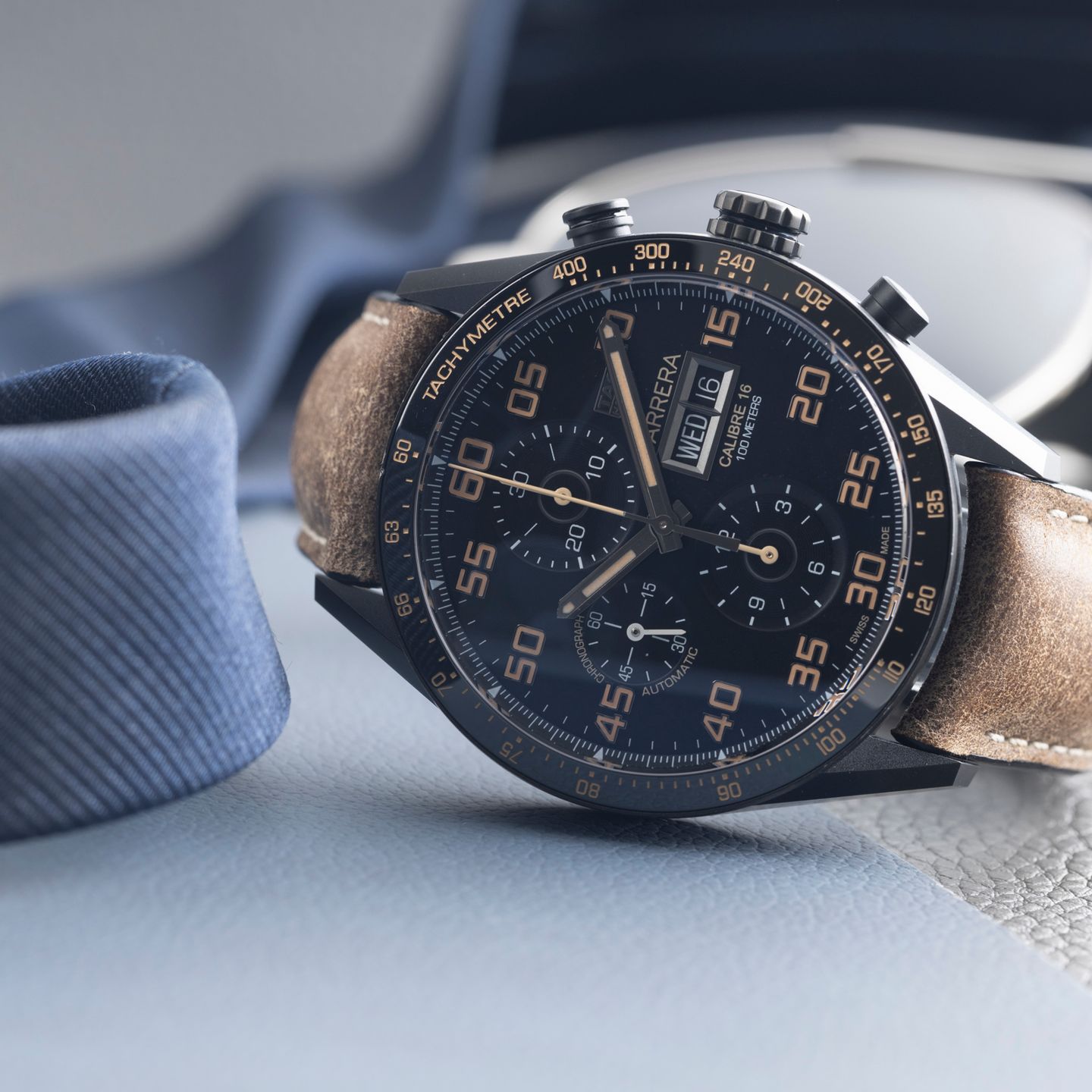 TAG Heuer Carrera Calibre 16 CV2A84.FC6394 (2024) - Black dial 43 mm Titanium case (2/8)