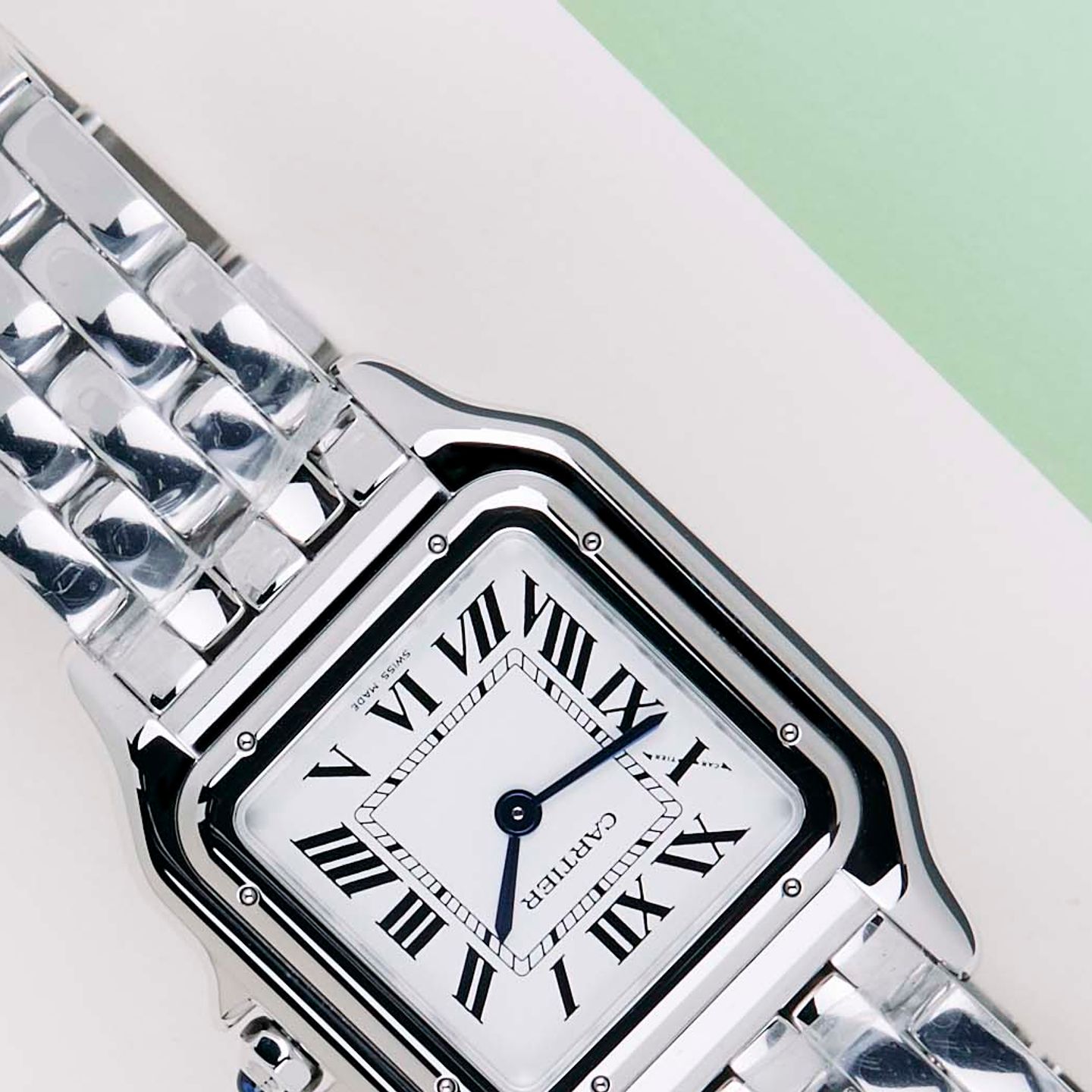 Cartier Panthère WSPN0015 (2026) - Silver dial 27 mm Steel case (4/8)
