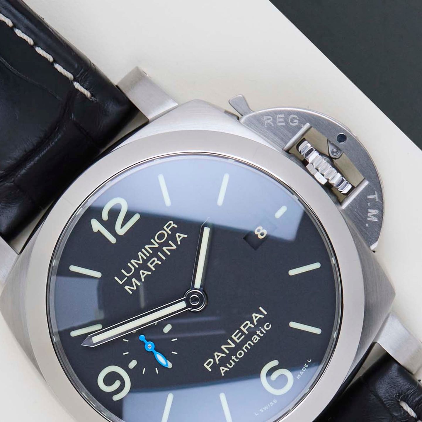 Panerai Luminor Marina 1950 3 Days Automatic PAM01312 (2021) - Black dial 44 mm Steel case (3/8)