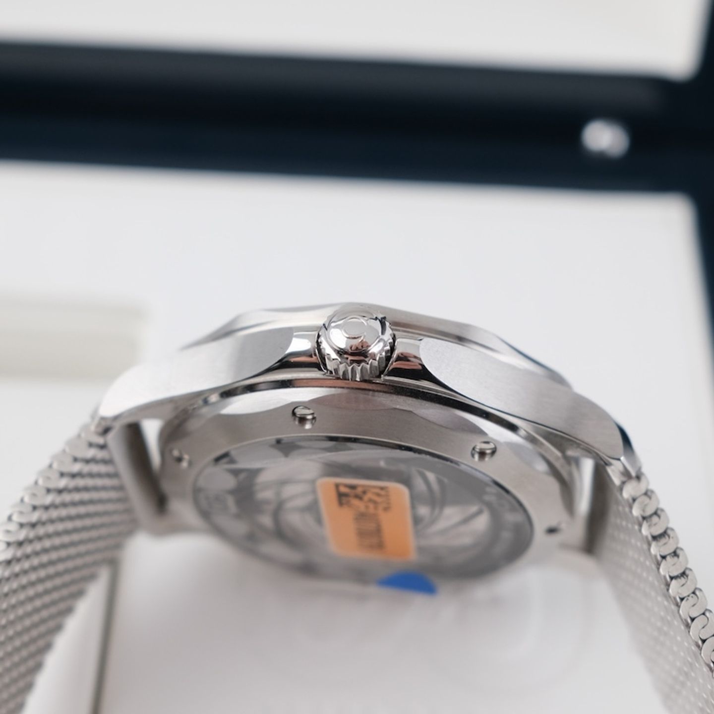 Omega Seamaster Diver 300 M 210.30.42.20.03.002 - (6/8)