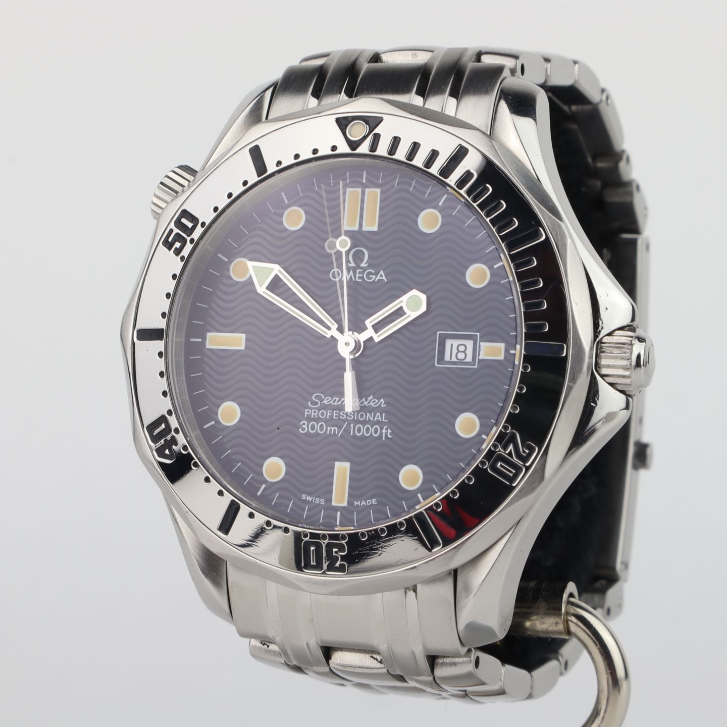 Omega Seamaster 2542.80 (1995) - 41 mm Steel case (3/8)