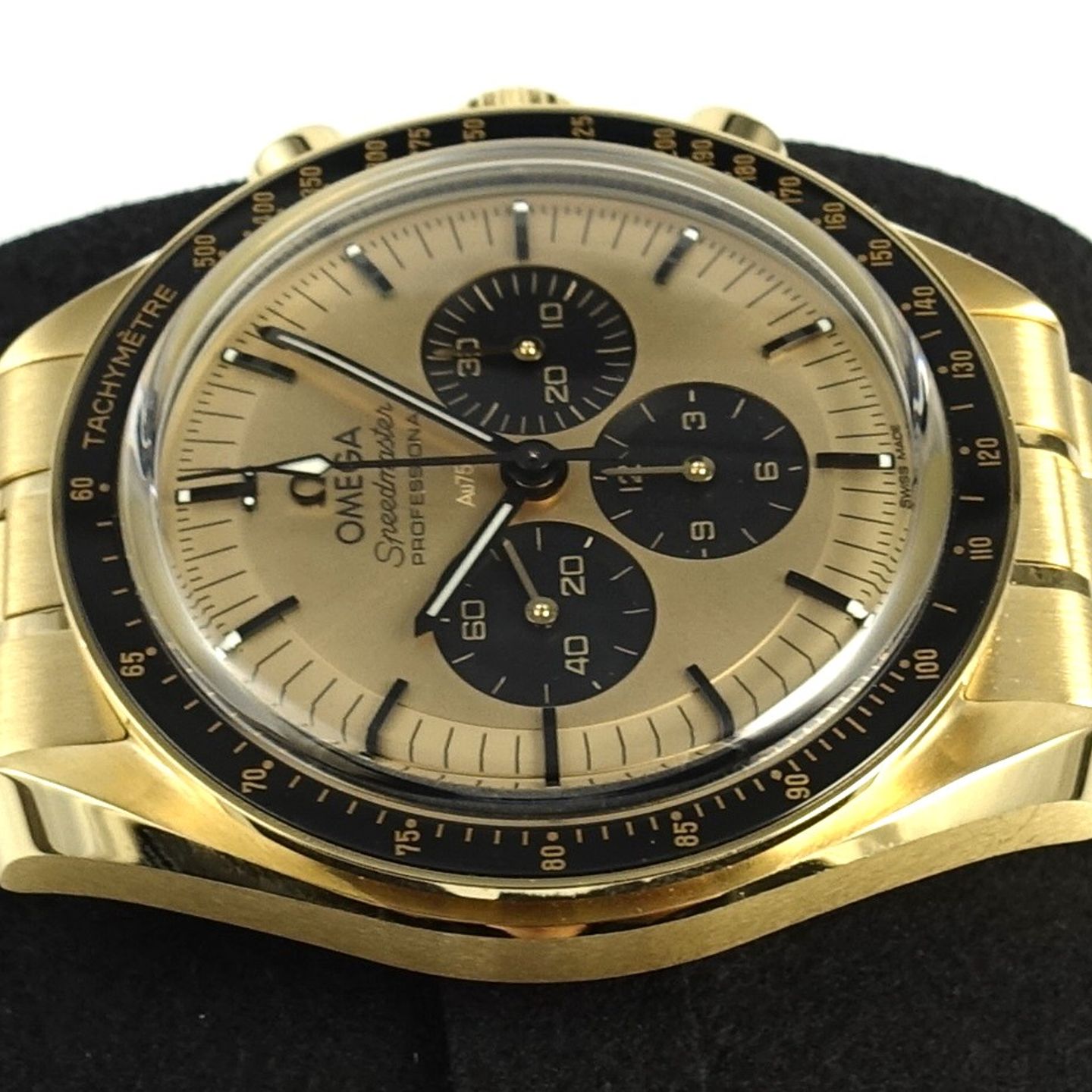 Omega Speedmaster Professional Moonwatch 310.60.42.50.99.002 (2024) - Champagne wijzerplaat 42mm Geelgoud (3/8)