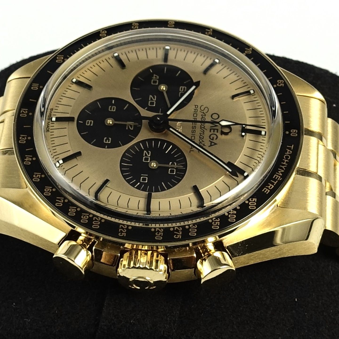 Omega Speedmaster Professional Moonwatch 310.60.42.50.99.002 (2024) - Champagne wijzerplaat 42mm Geelgoud (4/8)