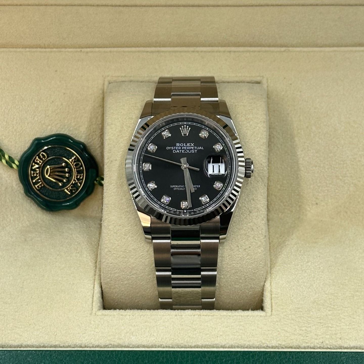 Rolex Datejust 36 126234 (2024) - Black dial 36 mm Steel case (5/8)