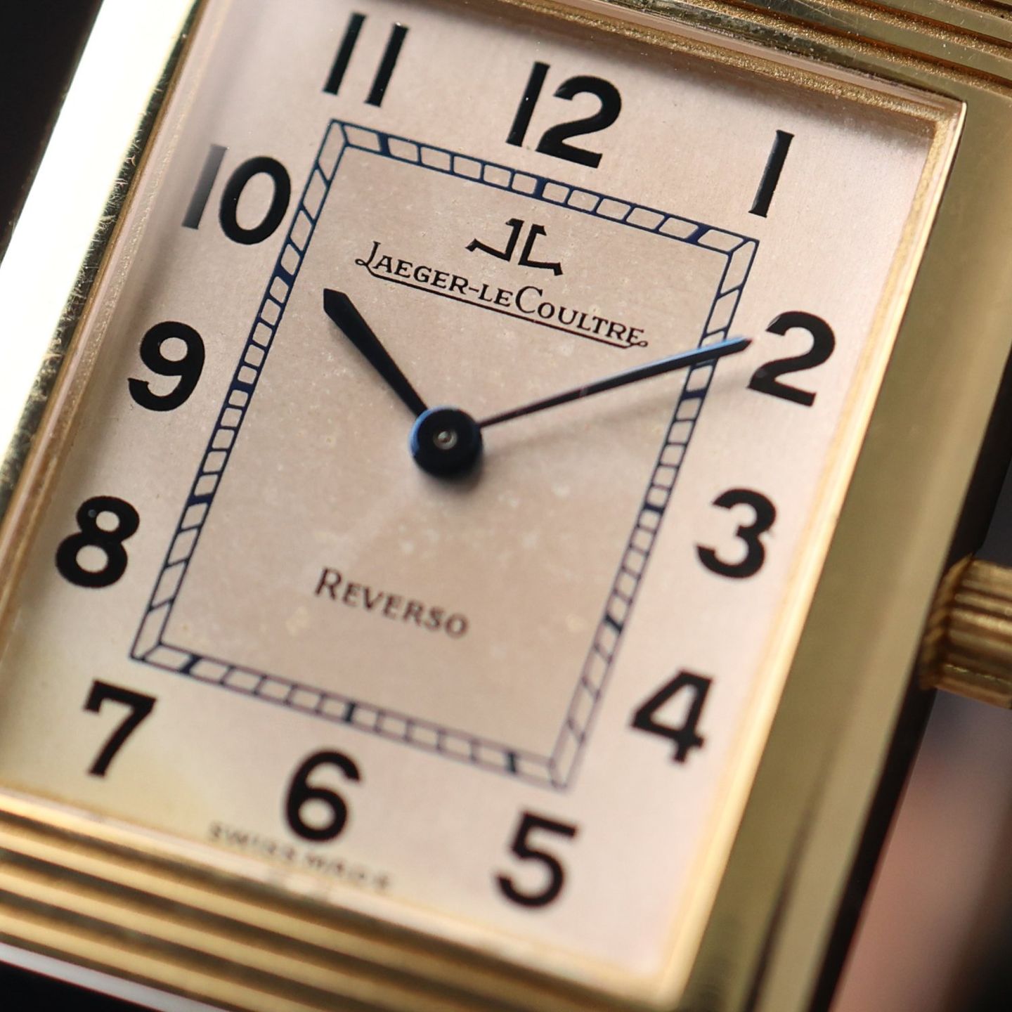 Jaeger-LeCoultre Reverso Classique 250.5.86 - (2/3)