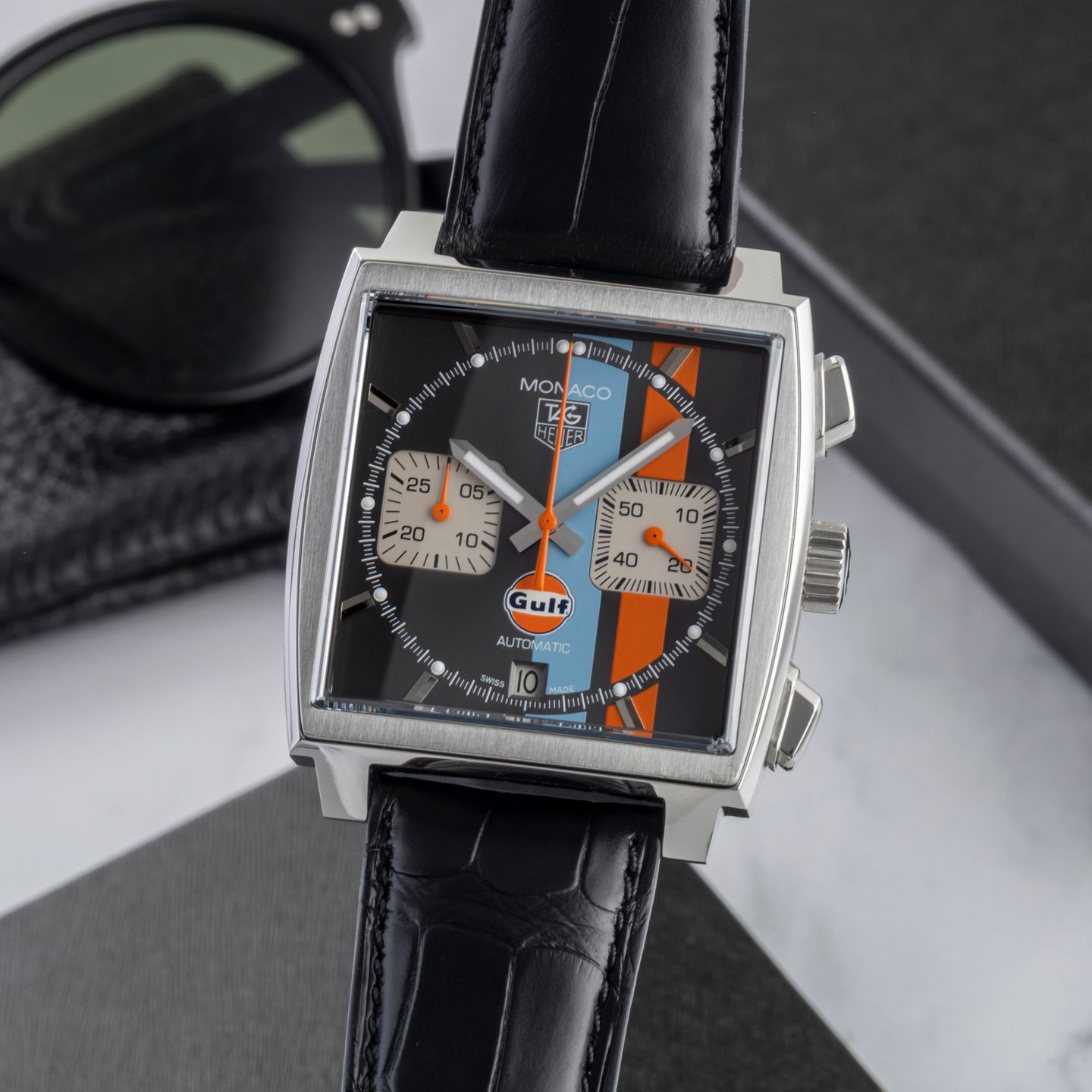 TAG Heuer Monaco Calibre 12 CAW2113 (2010) - Multi-colour dial 39 mm Steel case (3/8)