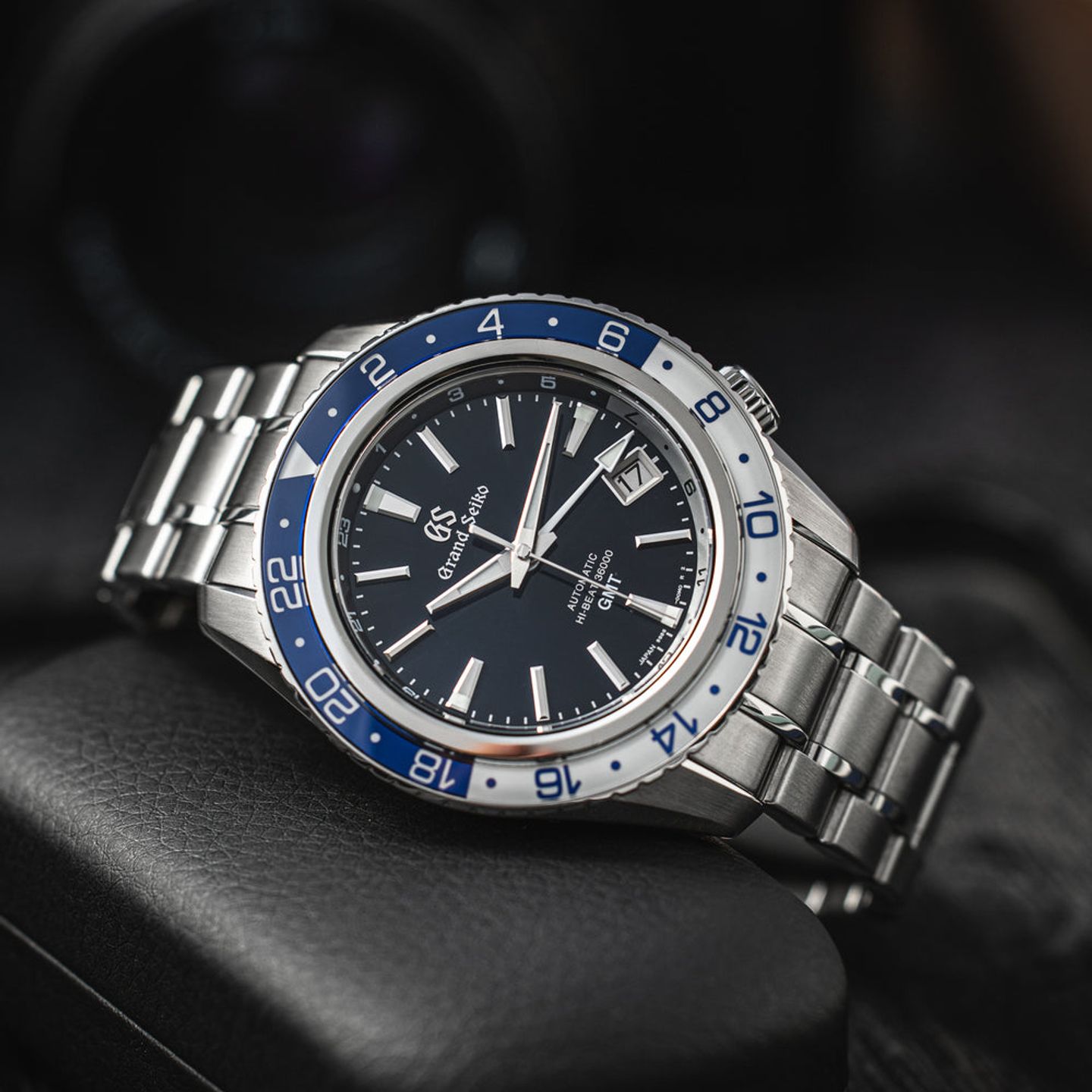 Grand Seiko Sport Collection SBGJ237 (2021) - 44mm Staal (1/1)