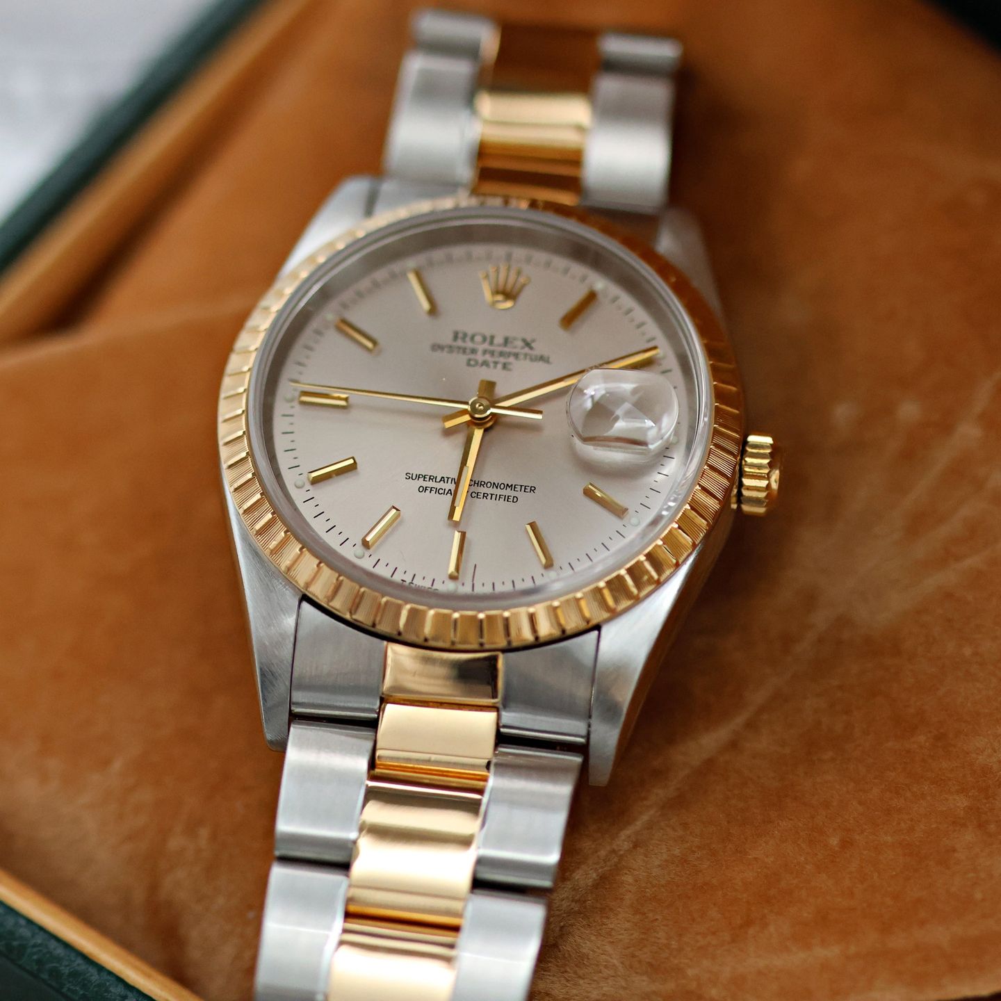 Rolex Oyster Perpetual Date 15233 - (2/8)