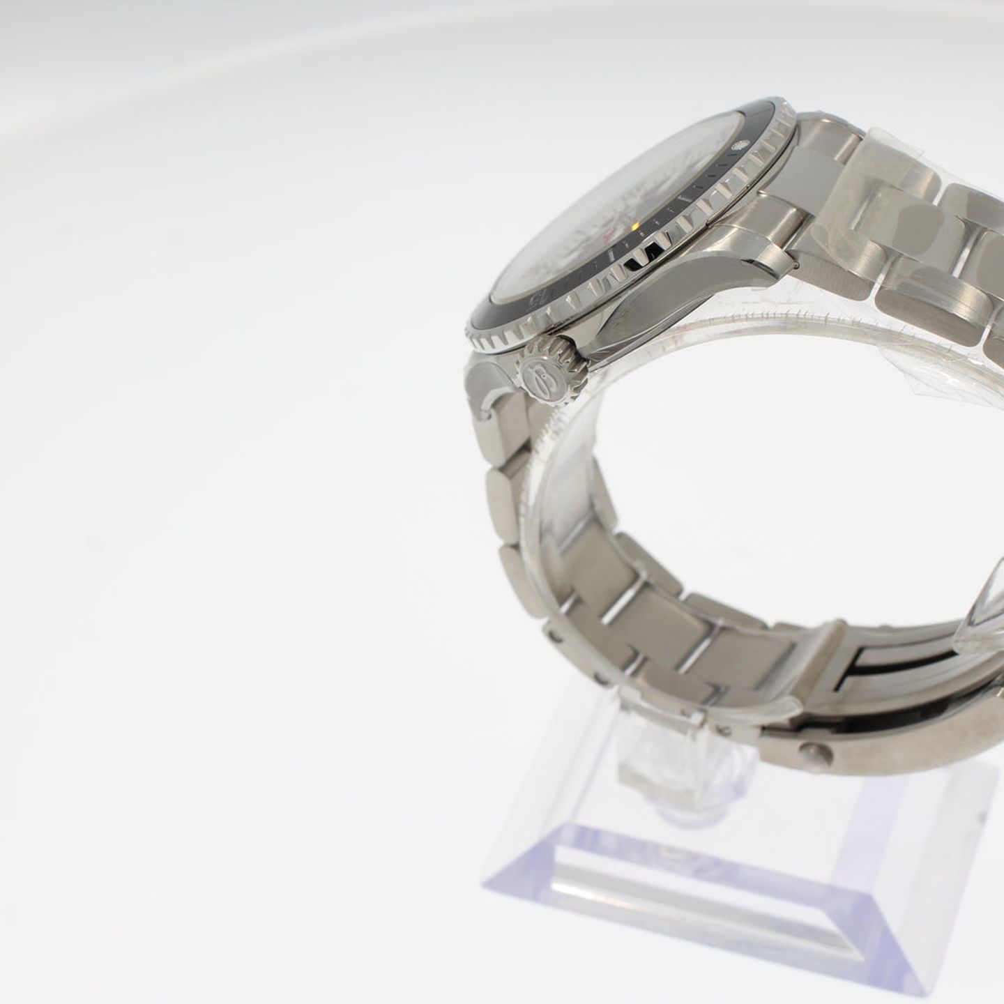 Breitling Superocean 42 A17375211B1A1 - (3/4)