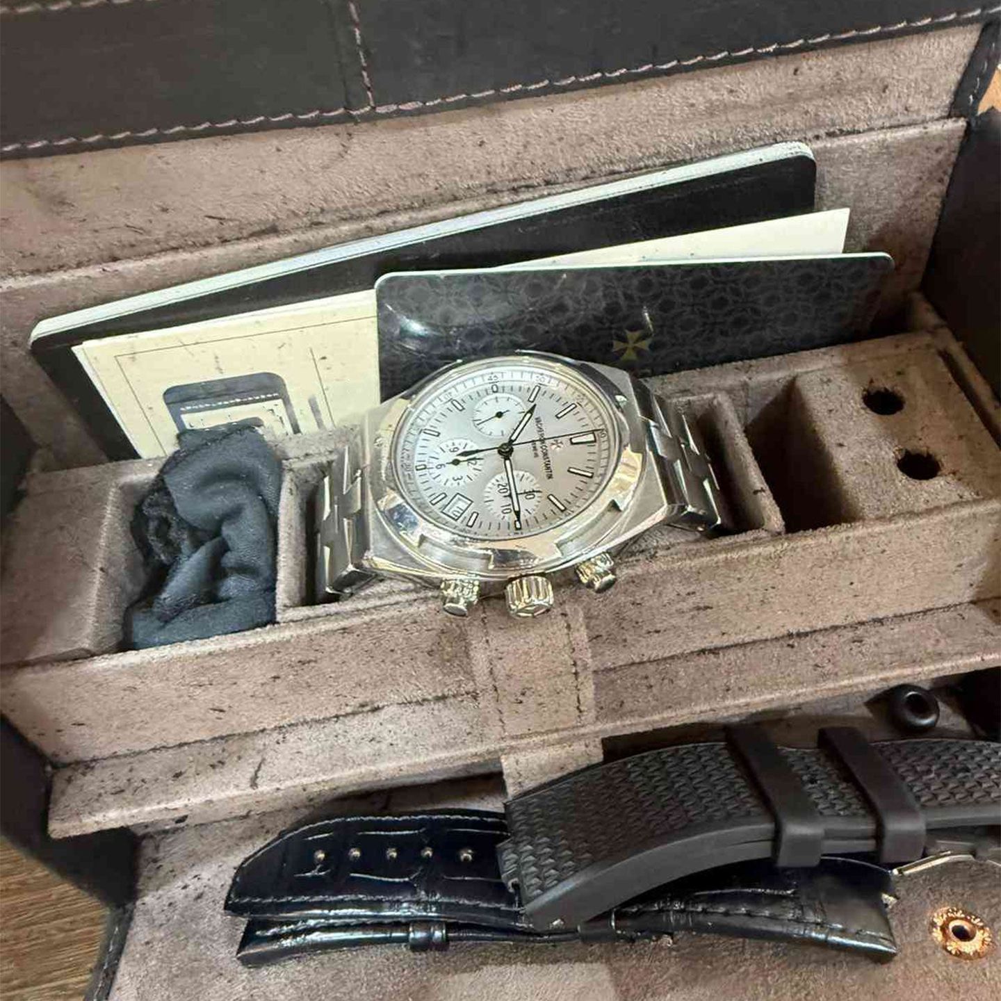 Vacheron Constantin Overseas Chronograph 5500V/110A-B075 (Onbekend (willekeurig serienummer)) - 43mm Staal (3/3)