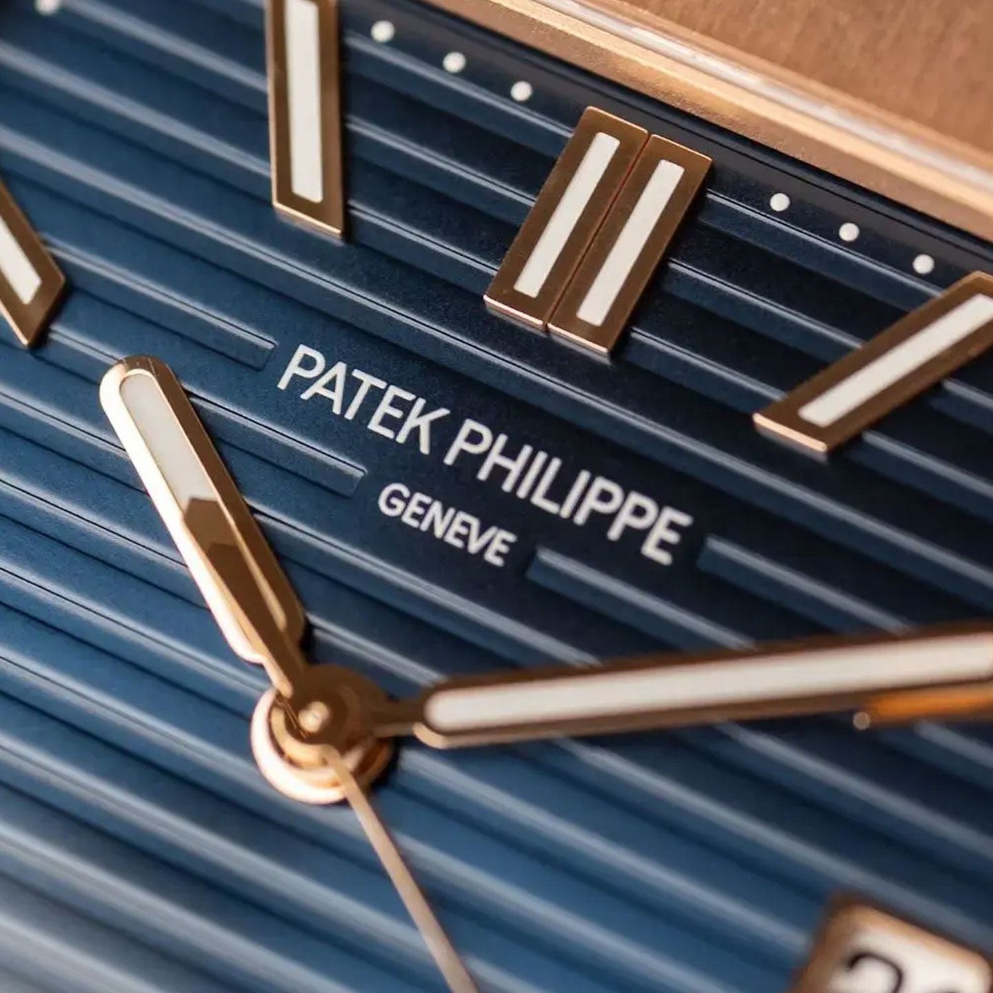 Patek Philippe Cubitus 5821/1AR-001 - (3/8)