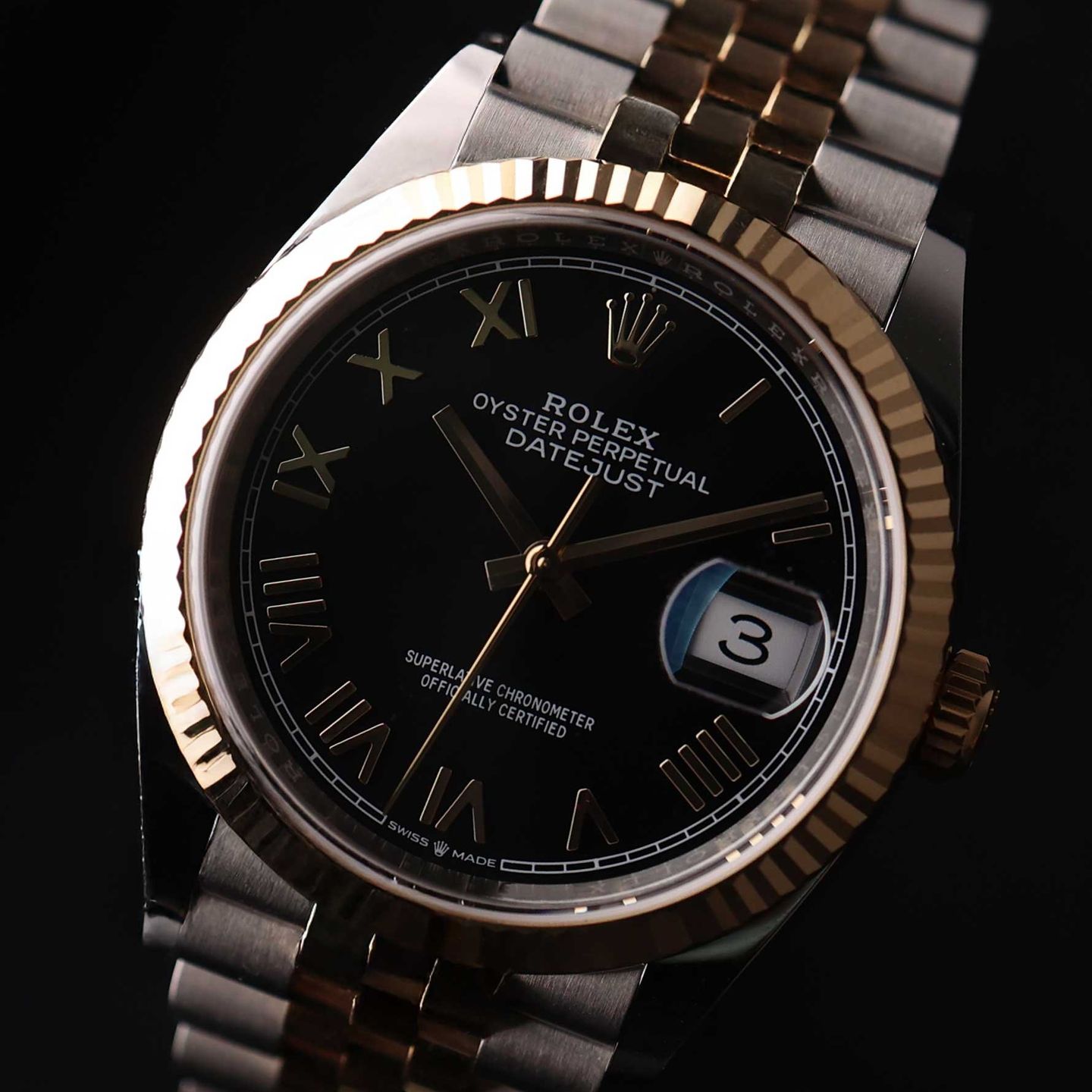 Rolex Datejust 36 126233 (2026) - 36 mm Gold/Steel case (5/6)