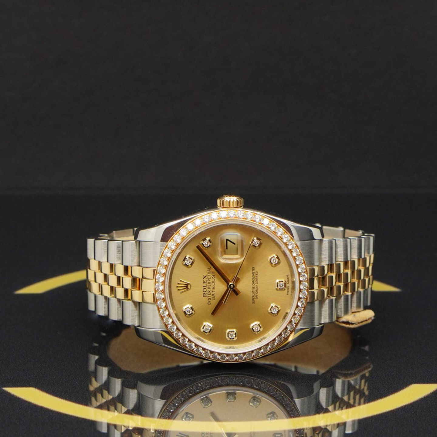 Rolex Datejust 36 116243 (2018) - Gold dial 36 mm Gold/Steel case (4/7)