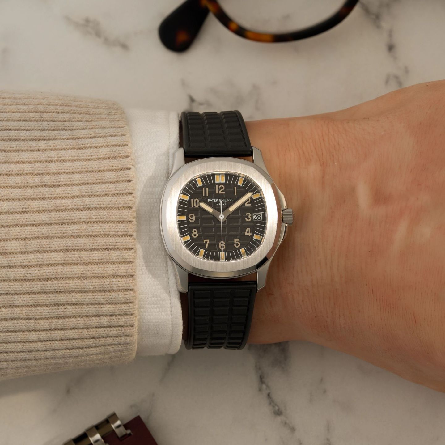 Patek Philippe Aquanaut 5066 - (2/8)