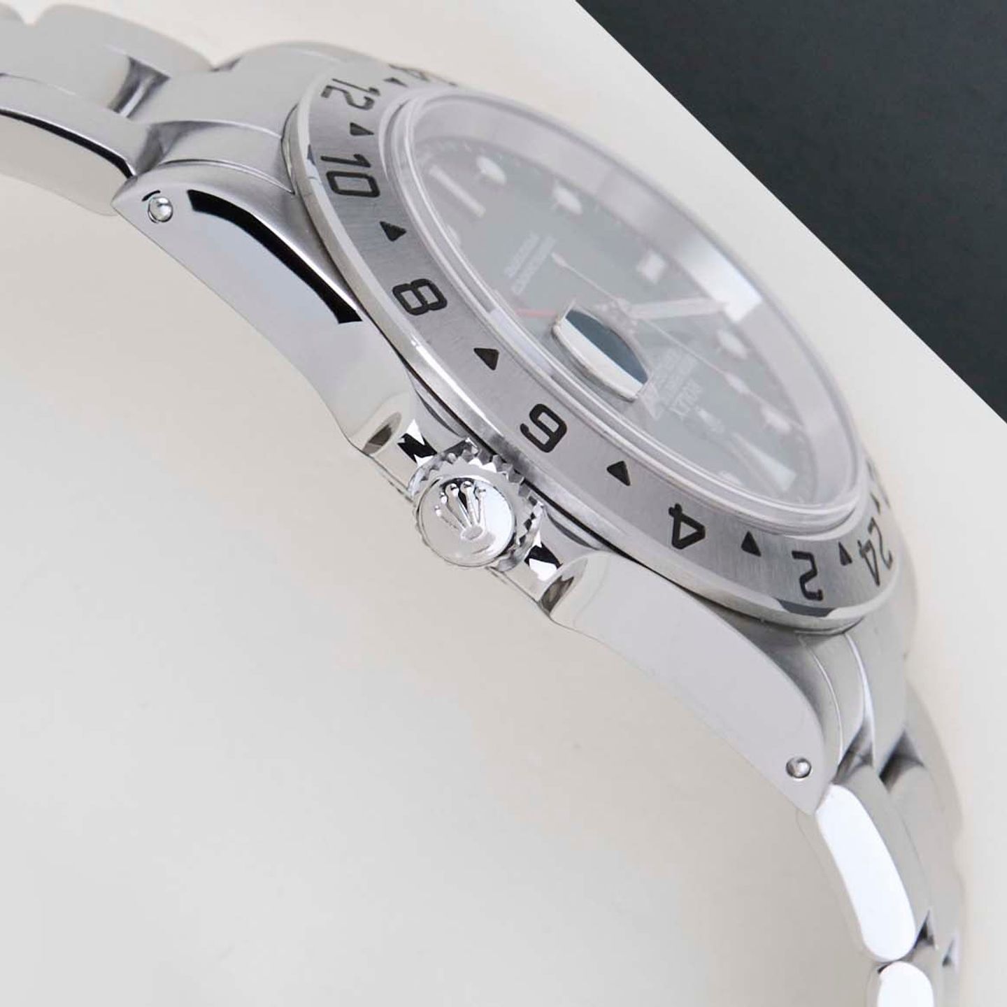 Rolex Explorer II 16570 (2002) - 40 mm Steel case (8/8)