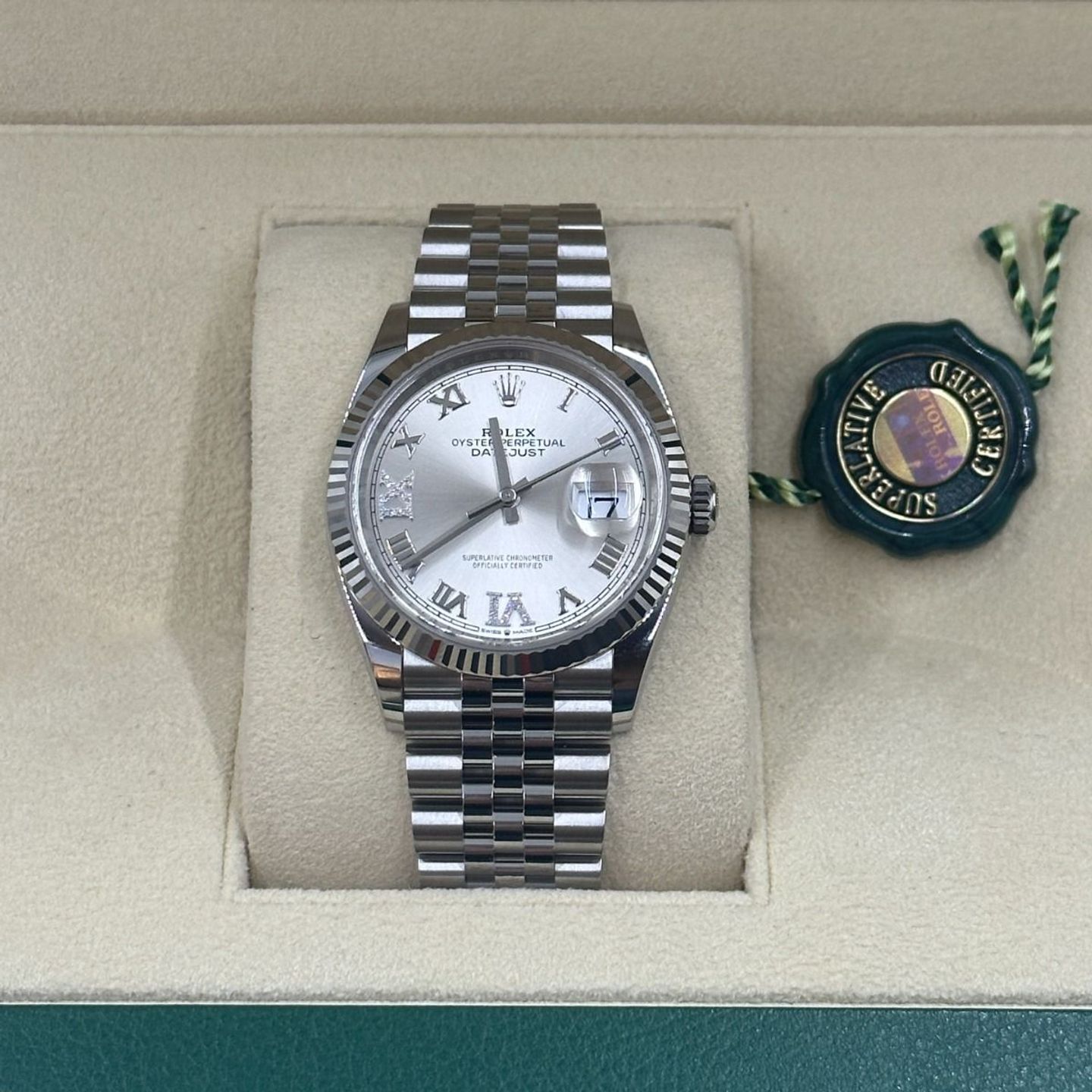 Rolex Datejust 36 126234 (2024) - Silver dial 36 mm Steel case (5/8)