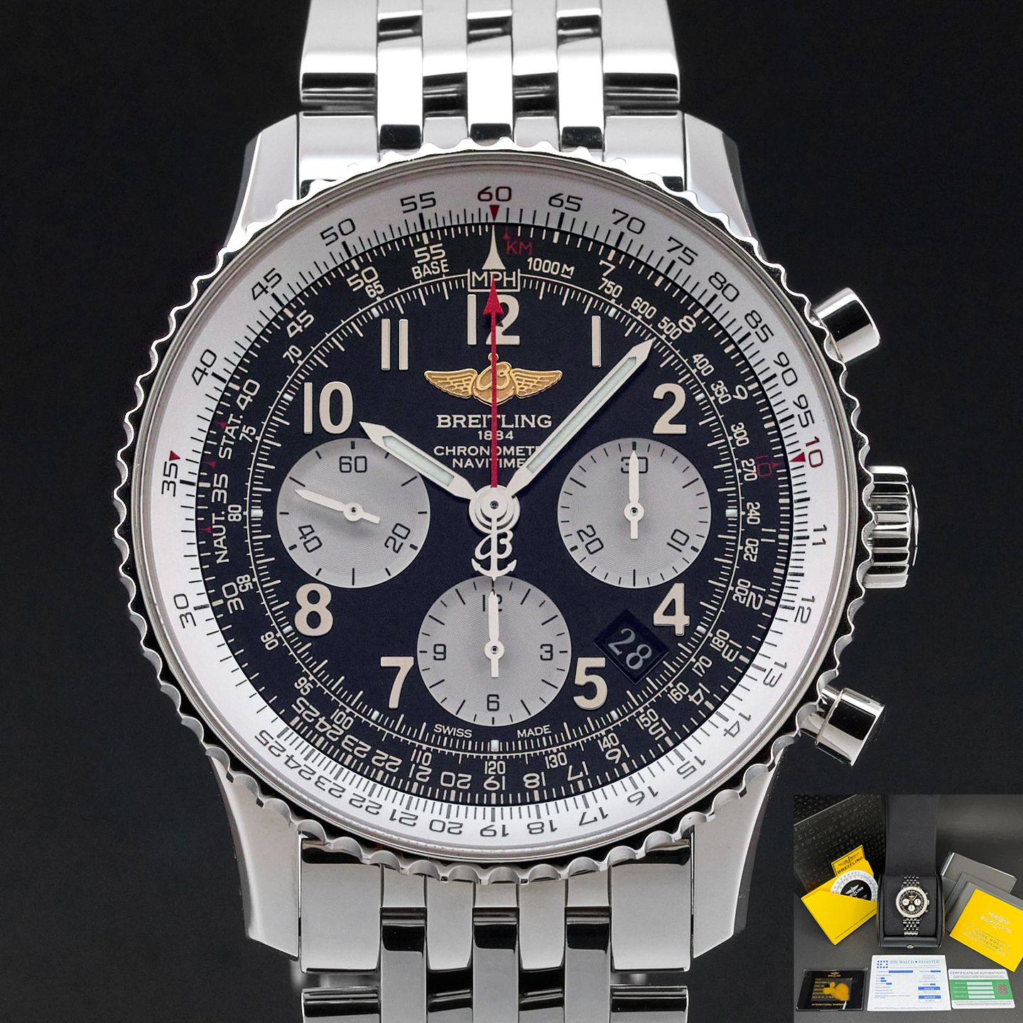Breitling Navitimer 01 AB0120 - (1/8)