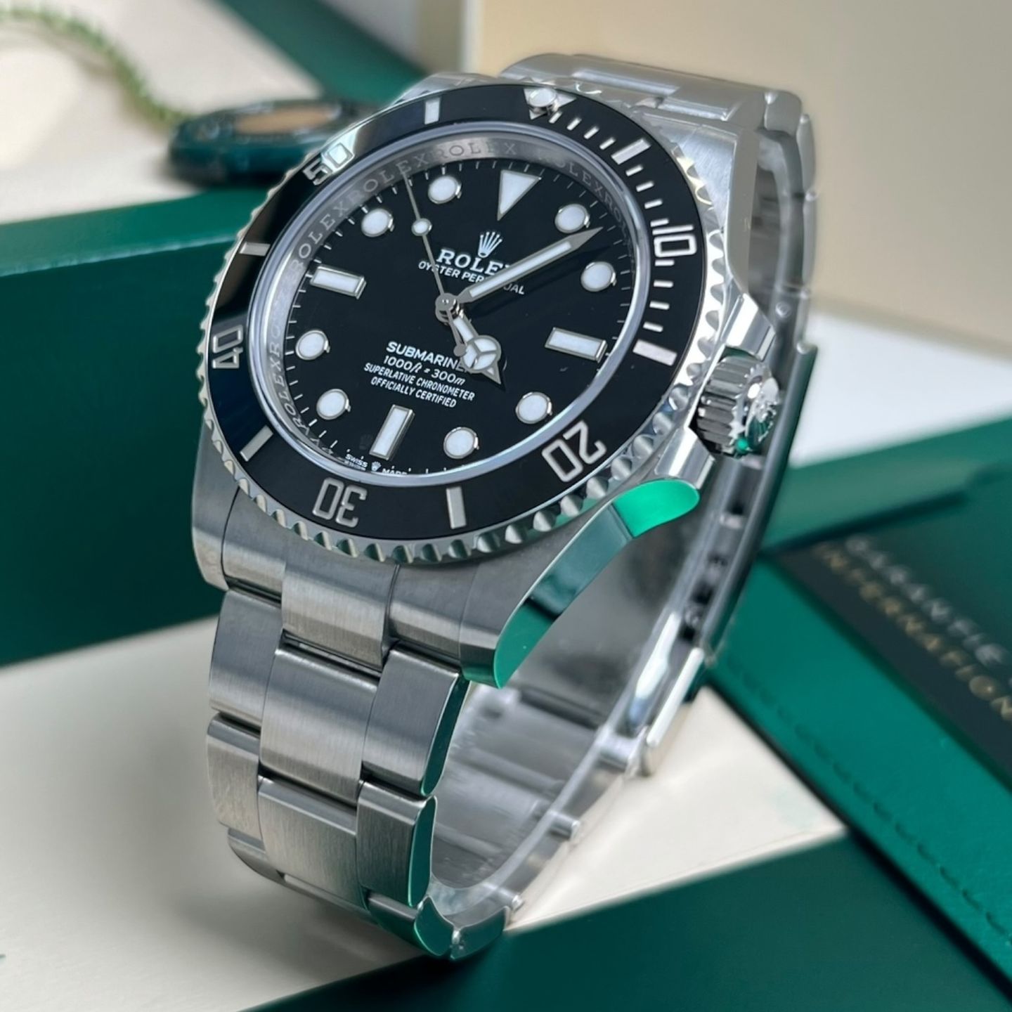 Rolex Submariner No Date 124060 - (5/6)