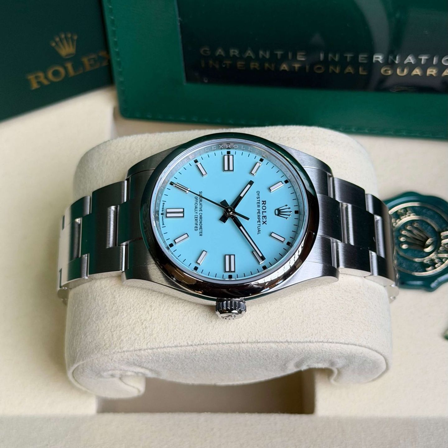 Rolex Oyster Perpetual 36 126000 - (4/7)