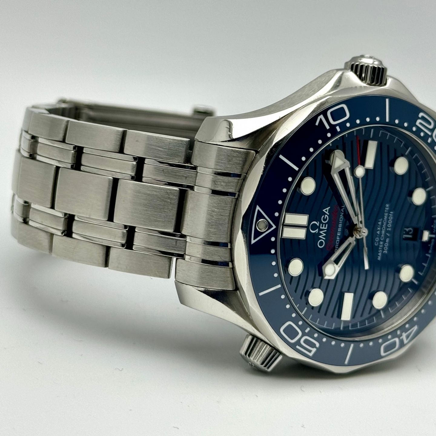 Omega Seamaster Diver 300 M 210.30.42.20.03.001 - (9/10)